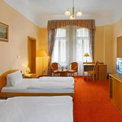 Spa Hotel Svoboda 3* Номер Комфорт с двуспальной кроватью фото 3
