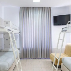 HI Jerusalem – Rabin Hostel Израиль, Иерусалим - отзывы, цены и фото номеров - забронировать отель HI Jerusalem – Rabin Hostel онлайн комната для гостей