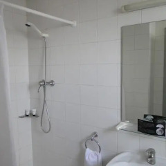 Отель Hostal Lami Стандартный номер с различными типами кроватей фото 11