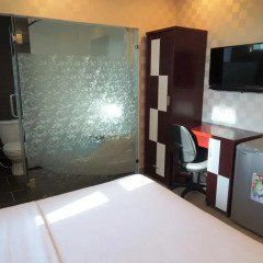 Hoang Anh Hotel 2* Улучшенный номер