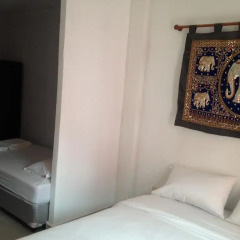 Jomtien Hostel Стандартный номер с разными типами кроватей