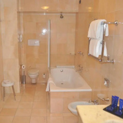 Ambasciatori Palace Hotel 5* Стандартный номер с различными типами кроватей фото 2