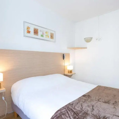 Europe Hotel Vieux Port 2* Стандартный номер с двуспальной кроватью