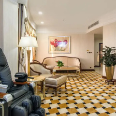 Гостиница Royal Tulip Almaty 5* Представительский люкс с разными типами кроватей фото 4