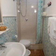 Отель Bed & Breakfast Santa Fara ванная