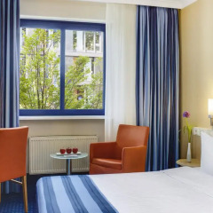 Отель IntercityHotel Nürnberg Германия, Нюрнберг - 2 отзыва об отеле, цены и фото номеров - забронировать отель IntercityHotel Nürnberg онлайн комната для гостей фото 5