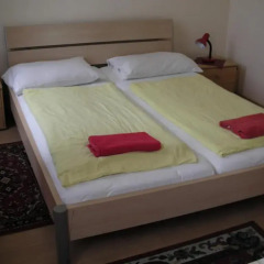 Отель HappyHostel Стандартный номер с двуспальной кроватью (общая ванная комната) фото 4