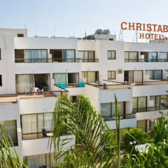Christabelle Hotel Apartments парковка