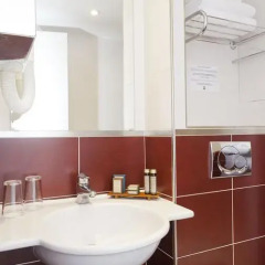 Europe Hotel Paris Eiffel 3* Стандартный номер с разными типами кроватей фото 7