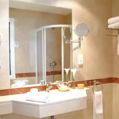 Hotel Gran Legazpi 3* Стандартный номер с разными типами кроватей фото 4
