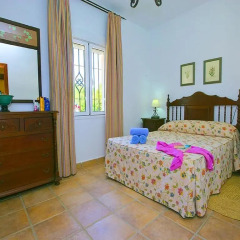 Отель Villas Dehesa Roche Viejo Испания, Кониль-де-ла-Фронтера - отзывы, цены и фото номеров - забронировать отель Villas Dehesa Roche Viejo онлайн комната для гостей фото 2