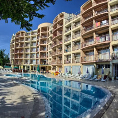 Luna Hotel - Balneo & Spa бассейн фото 2