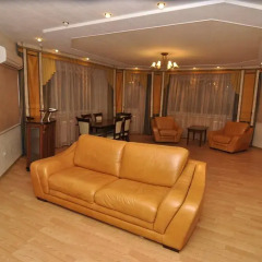 Hotel Lyuks 3* Люкс с разными типами кроватей фото 4