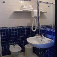 Hotel River 3* Номер категории Эконом фото 2