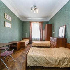 Хостел Страна Чудес на Невском - Ретро Стандартный номер с двуспальной кроватью (общая ванная комната) фото 12