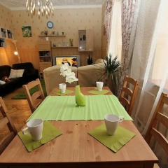 Rada Female Hostel (хостел для женщин) питание