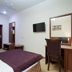 Гостиница Amici Grand 4* Стандартный номер с разными типами кроватей фото 16