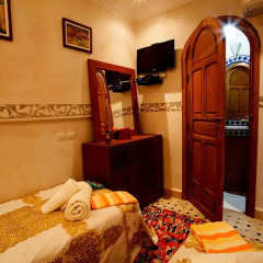 Отель Dar Ikalimo Marrakech 3* Номер Комфорт с различными типами кроватей фото 3