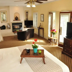 Отель The Eagle Inn 3* Улучшенный номер с различными типами кроватей фото 4