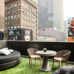 Renaissance New York Times Square Hotel 4* Стандартный номер с различными типами кроватей фото 11