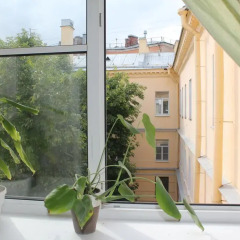 Хостел Пётр Стандартный семейный номер с двуспальной кроватью (общая ванная комната)