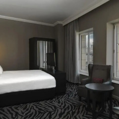 Отель DoubleTree by Hilton Edinburgh City Centre 4* Стандартный номер с различными типами кроватей