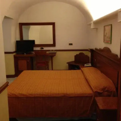 Hotel Hiberia 3* Номер категории Эконом с различными типами кроватей фото 4