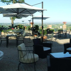 Отель Cascina San Michele Костиглиоле-д'Асти питание