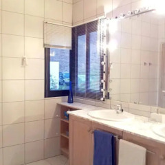 Отель Villa Paradise Beach Гинигинамар ванная