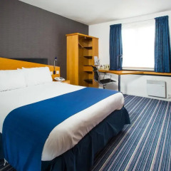 Отель Holiday Inn Express East Манчестер комната для гостей фото 5