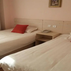 Отель Beijing Qinglian Furun Hotel Niujie Branch Китай, Пекин - отзывы, цены и фото номеров - забронировать отель Beijing Qinglian Furun Hotel Niujie Branch онлайн комната для гостей фото 3