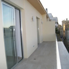 Отель Penthouse Santa Croce Лечче балкон