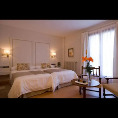 Отель Parador de Puebla de Sanabria 4* Стандартный номер с различными типами кроватей фото 3