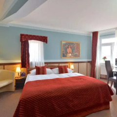 Отель Hastal Old Town 4* Стандартный номер фото 18
