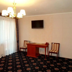 H & K Imperial Plus Hotel 4* Стандартный номер