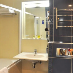 President Hotel 4* Улучшенный номер фото 7