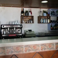 Отель Hostal El Alferez Испания, Вехер-де-ла-Фронтера - отзывы, цены и фото номеров - забронировать отель Hostal El Alferez онлайн гостиничный бар