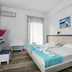 Отель Gorgona 3* Стандартный номер с 2 отдельными кроватями фото 9