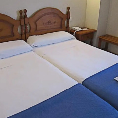 Málaga Hotel Eliseos 3* Стандартный номер с различными типами кроватей