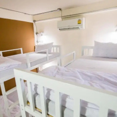 Baan 89 Hostel Кровать в общем номере фото 7