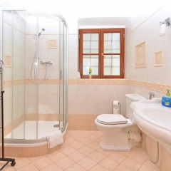 Апартаменты Karlova Prague Apartments Люкс с различными типами кроватей фото 9
