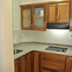 Отель Beach One Bedroom Suite 13 в номере