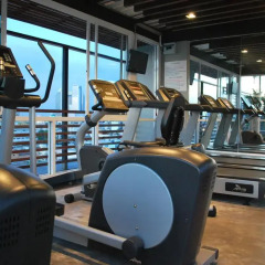 Отель Witchuwan Sport & Spa Apartel фитнесс-зал