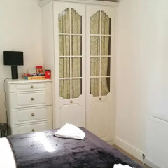 Отель Wellington Road Spacious Rooms Стандартный номер с двуспальной кроватью (общая ванная комната) фото 3