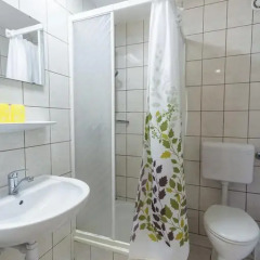 Отель Mohacsi Guesthouse Будапешт ванная