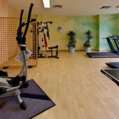 Отель Commundo Tagungshotel Ismaning Германия, Исманинг - отзывы, цены и фото номеров - забронировать отель Commundo Tagungshotel Ismaning онлайн фитнесс-зал фото 4