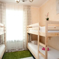 Europa Hostel Кровать в женском общем номере с двухъярусной кроватью фото 3