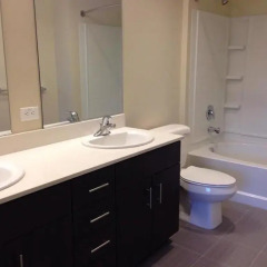 Отель Luxury Two Bedroom Near The Grove США, Лос-Анджелес - отзывы, цены и фото номеров - забронировать отель Luxury Two Bedroom Near The Grove онлайн ванная
