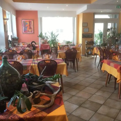Hotel aux Bruyeres питание