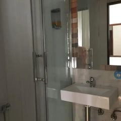 Отель Hostal La Plata Кровать в общем номере с двухъярусной кроватью фото 3